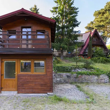 Gniazdo. Apartamenty, بيت ضيافة Jastrzębia Góra