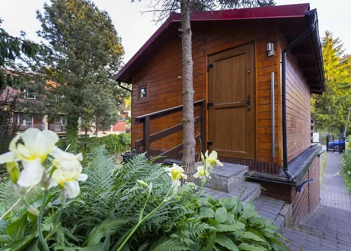 Gniazdo. Apartamenty, 招待所 Jastrzębia Góra