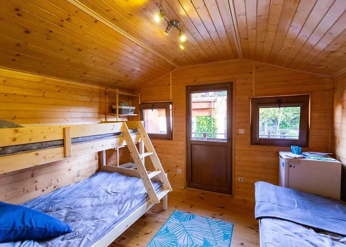 Gniazdo. Apartamenty, 招待所 3*